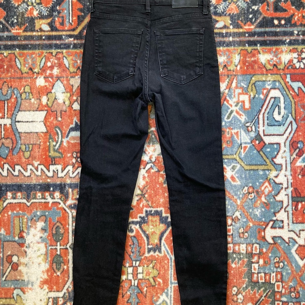 Everlane black high rise skinny jeans